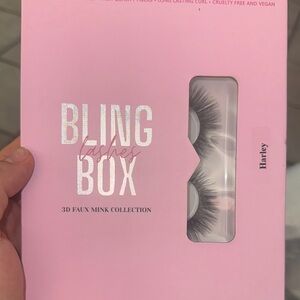 Bling lash box new